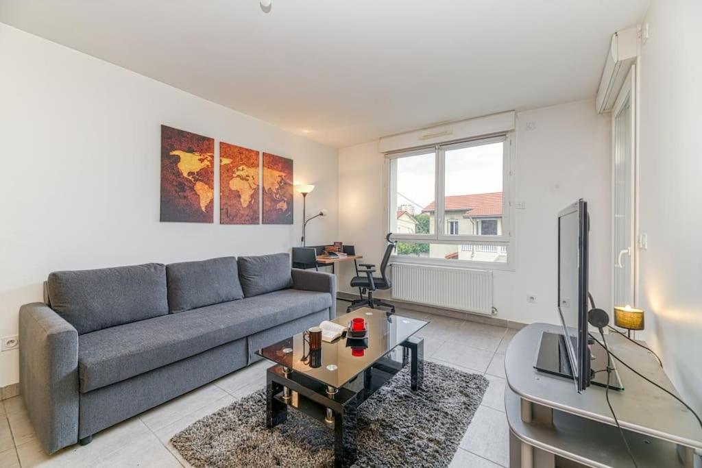 Bel Appartement-Garage Prive-Balcon-Wifi Fibre Rhut 외부 사진